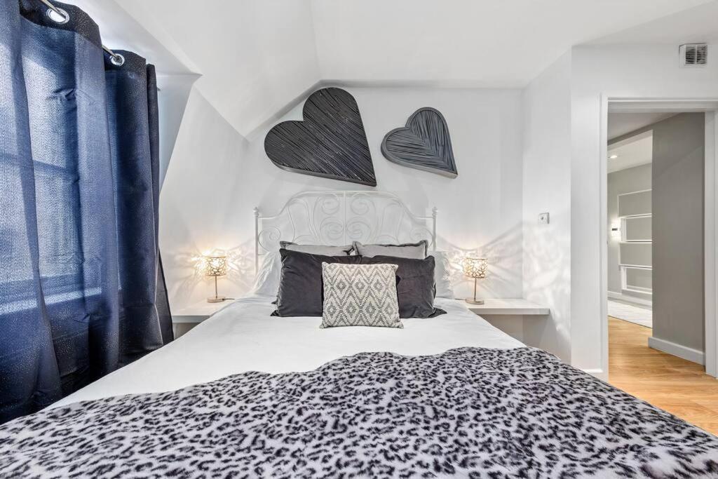 3 Bedroom Flat In Mayfair Hy4 Apartament