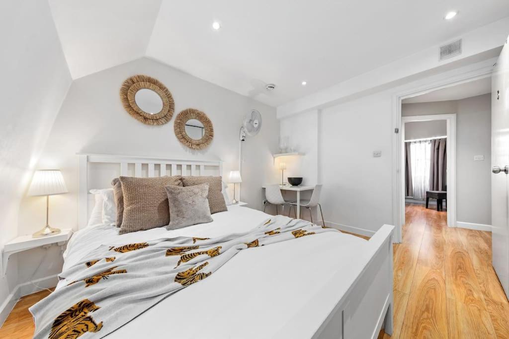 Apartament 3 Bedroom Flat In Mayfair Hy4 *